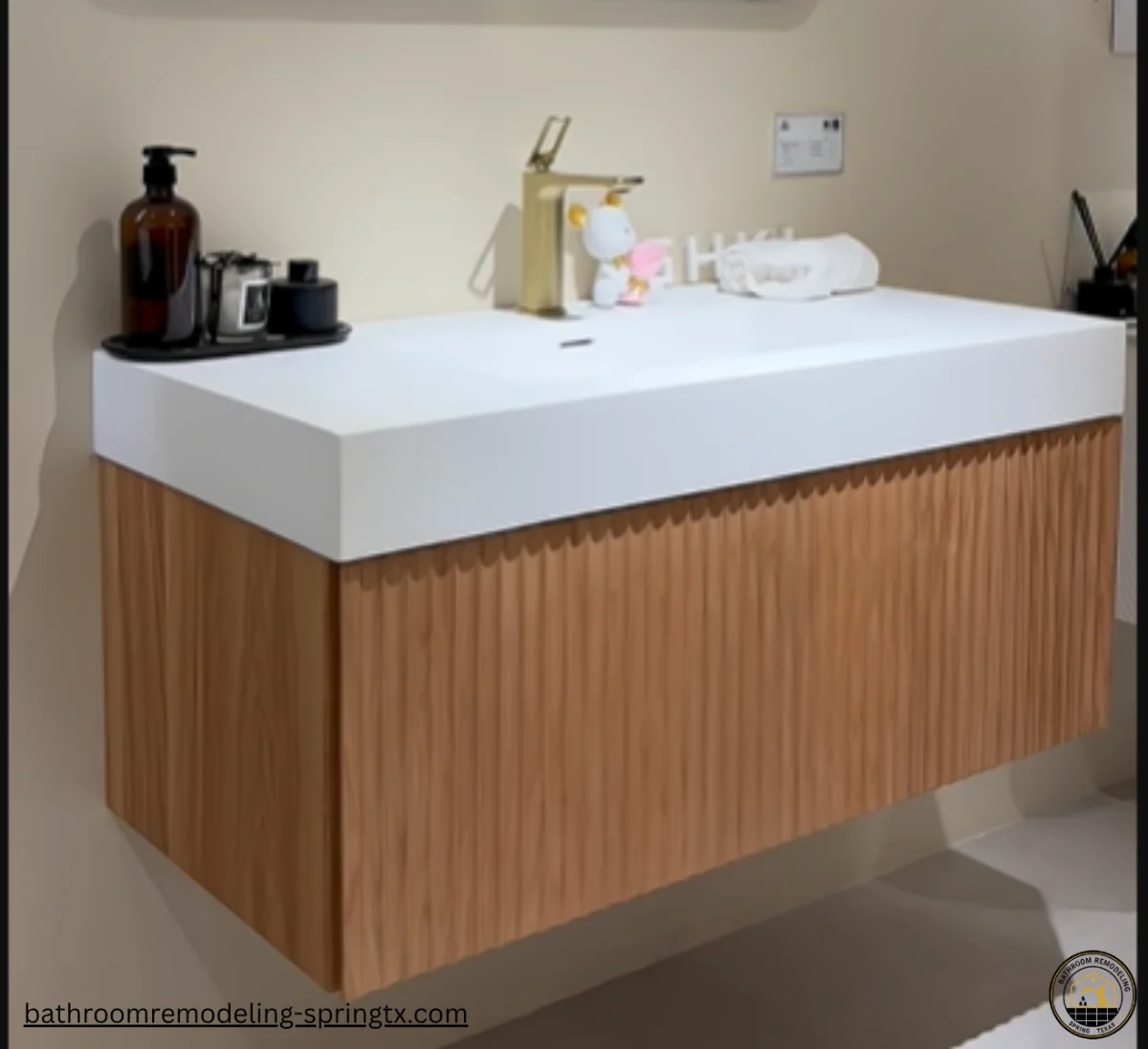 Modern single sink vanity